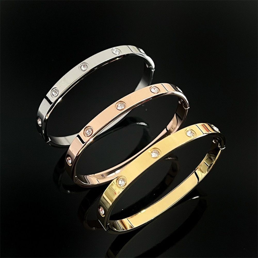 Woman Fashion Bracelet Bangle